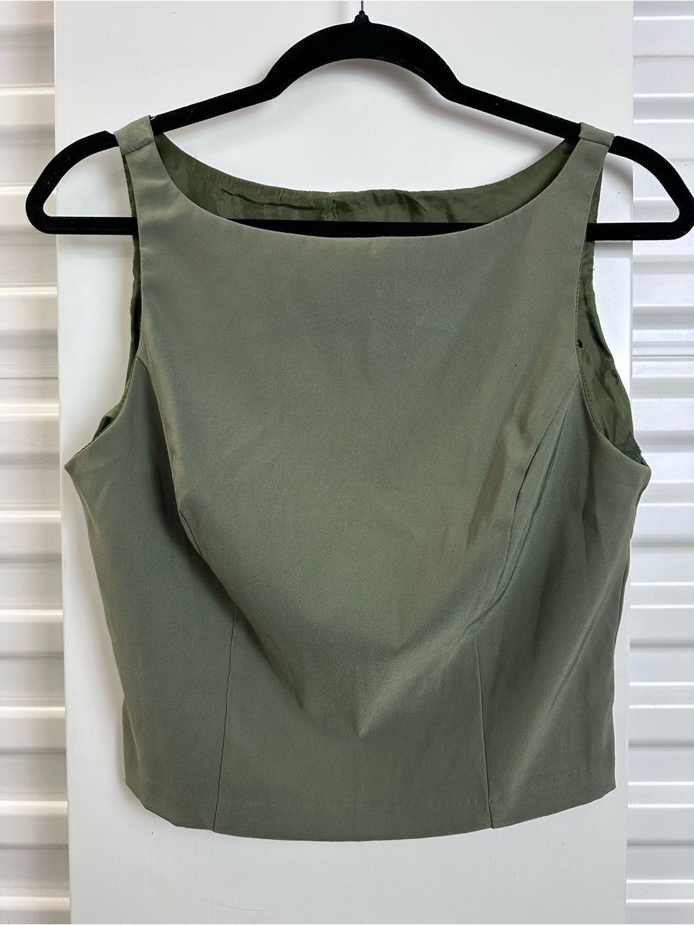 Sleeveless Boatneck Tank Top in Olive Green